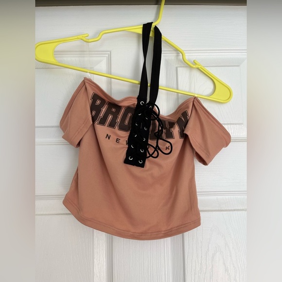 Brooklyn New York Pink Sexy Off-Shoulder Women's Halter Top Size Large - Picture 1 of 9